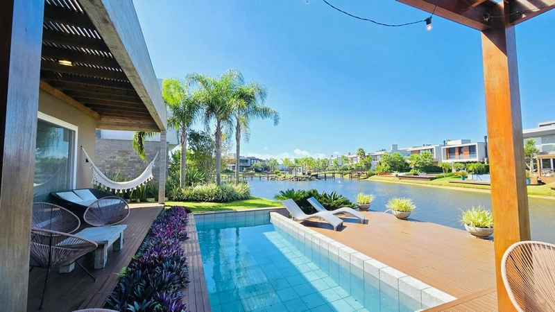 MELHOR CASA BEIRA LAGO DO CONDOMÍNIO MALIBU!!!: 20ª foto da galeria de imagens do imóvel