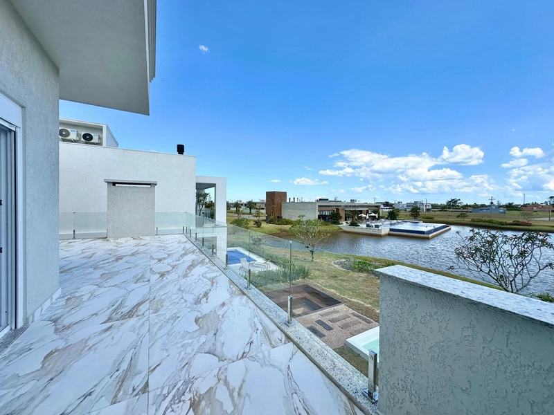 SOBRADO NEOCLÁSSICO À VENDA A BEIRA LAGO COM VISTA INCRÍVEL E JUNTO: 23ª foto da galeria de imagens do imóvel