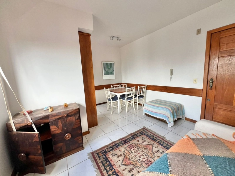 APARTAMENTO 1 QUADRO MAR DE 1D: 3ª foto da galeria de imagens do imóvel