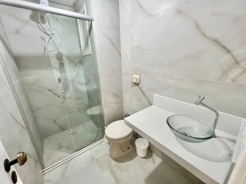 Apartamento 2 Quartos com Suíte - Frente à Praça Flavio Boianovski: 19ª foto da galeria de imagens do imóvel