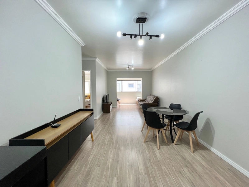 Apartamento 2 Quartos com Suíte - Frente à Praça Flavio Boianovski: 2ª foto da galeria de imagens do imóvel