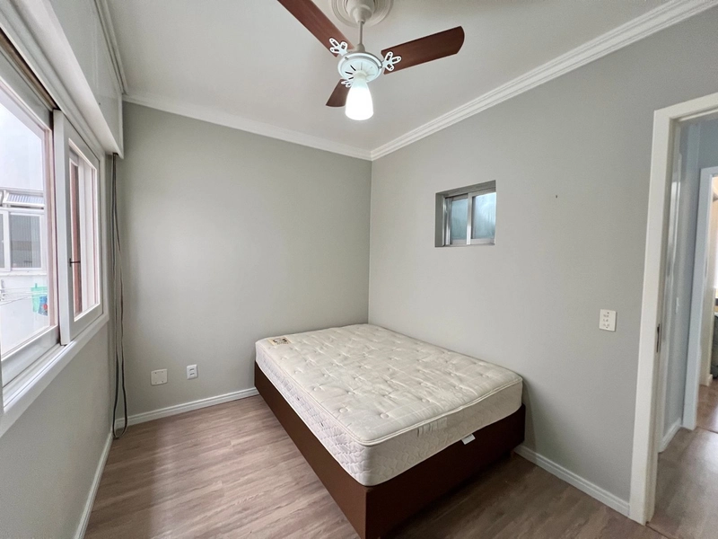 Apartamento 2 Quartos com Suíte - Frente à Praça Flavio Boianovski: 20ª foto da galeria de imagens do imóvel
