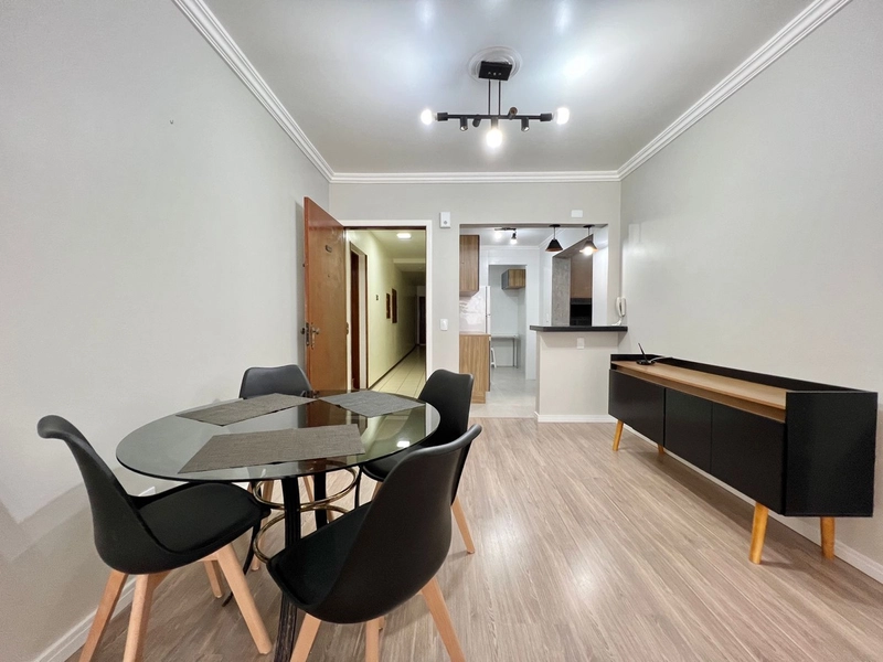Apartamento 2 Quartos com Suíte - Frente à Praça Flavio Boianovski: 7ª foto da galeria de imagens do imóvel
