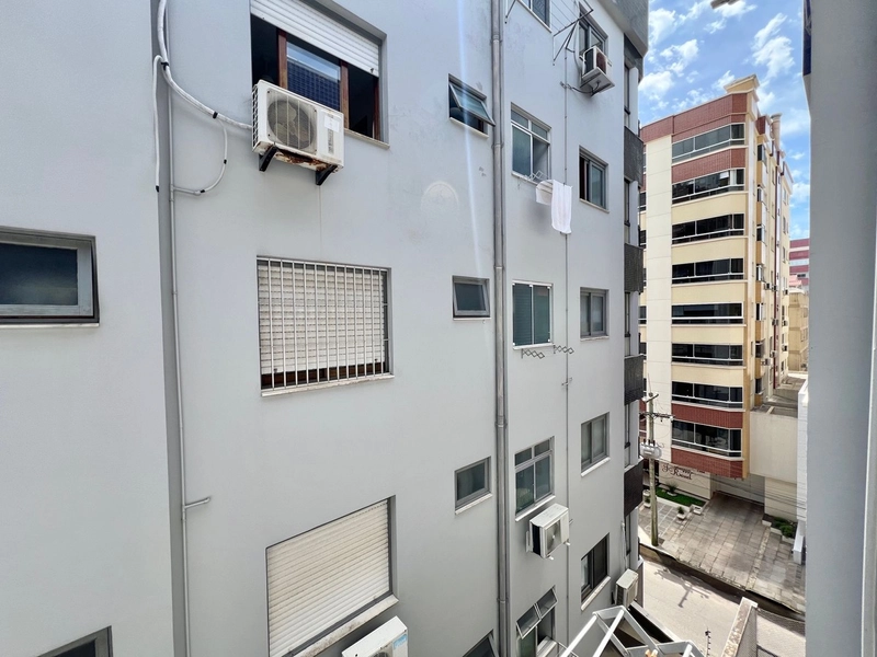 Apartamento 2 Quartos com Suíte - Frente à Praça Flavio Boianovski: 18ª foto da galeria de imagens do imóvel