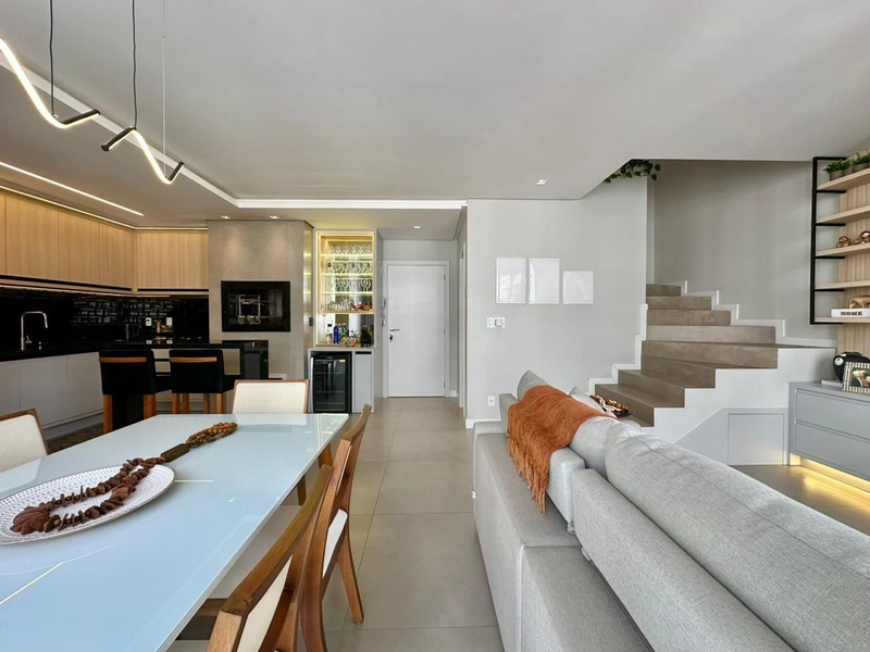 APARTAMENTO DUPLEX EM CAPÃO DA CANOA À VENDA: 6ª foto da galeria de imagens do imóvel