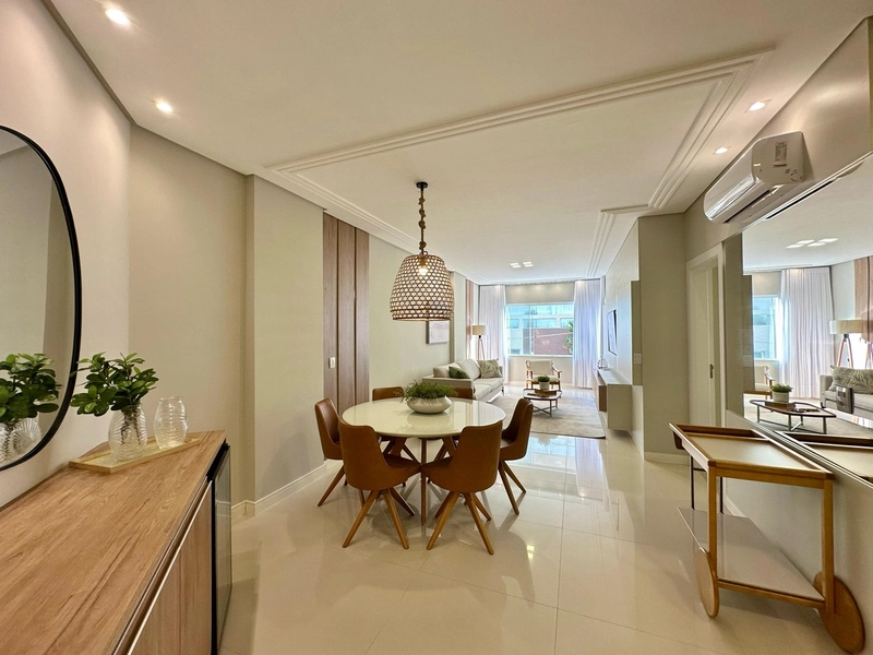 APARTAMENTO JUNTO À BEIRA MAR  PÉ NA AREIA: 8ª foto da galeria de imagens do imóvel