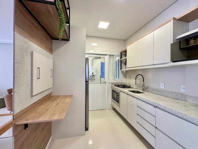 APARTAMENTO JUNTO À BEIRA MAR  PÉ NA AREIA: 10ª foto da galeria de imagens do imóvel