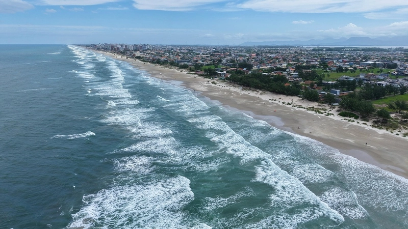 CASA À VENDA EM CAPÃO DA CANOA PRÓXIMA AO MAR: 12ª foto da galeria de imagens do imóvel