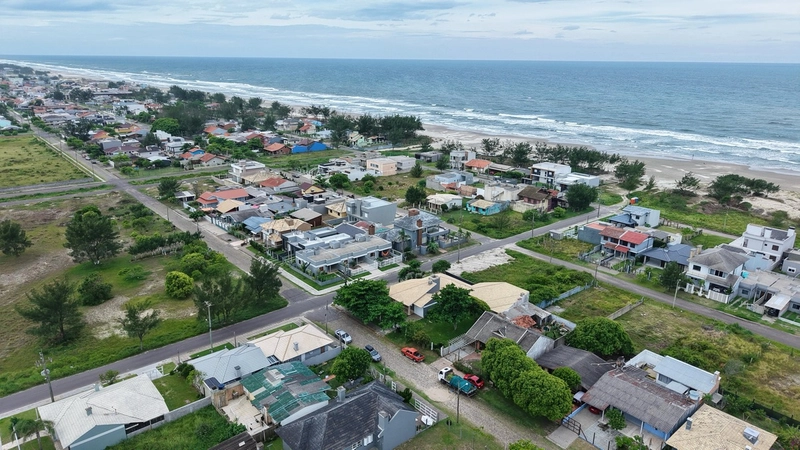 CASA À VENDA EM CAPÃO DA CANOA PRÓXIMA AO MAR: 6ª foto da galeria de imagens do imóvel