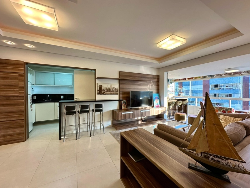 DE FRENTE PARA AVENIDA UBIRAJARA MOBILIADO, DECORADO E COM VISTA PARA: 16ª foto da galeria de imagens do imóvel