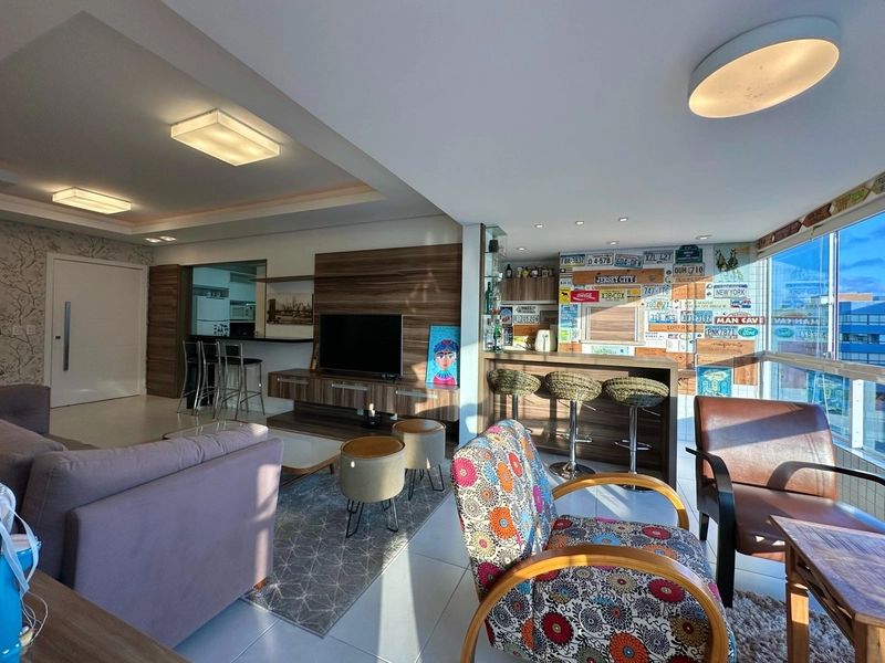 DE FRENTE PARA AVENIDA UBIRAJARA MOBILIADO, DECORADO E COM VISTA PARA: 9ª foto da galeria de imagens do imóvel