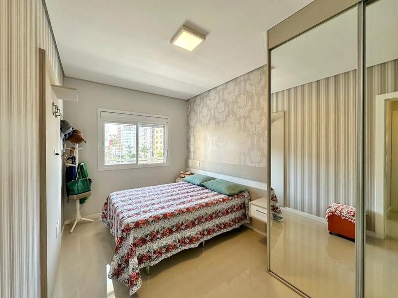 APARTAMENTO À VENDA DE FRENTE NA AVENIDA E COM VISTA  PARA O MAR!: 17ª foto da galeria de imagens do imóvel