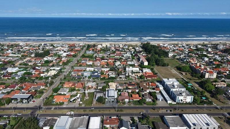 CASA EM ATLÂNTIDA À VENDA PRÓXIMO AO MAR (4 quadras): 27ª foto da galeria de imagens do imóvel