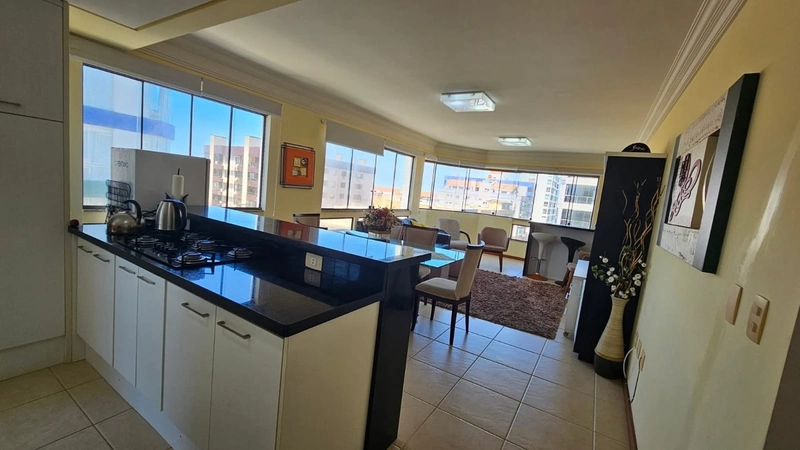 APTO VISTA MAR AV RUDA: 10ª foto da galeria de imagens do imóvel