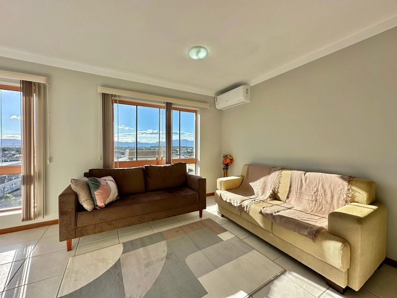 APARTAMENTO À VENDA COM VISTA PARA SERRA E P/ O MAR!: 4ª foto da galeria de imagens do imóvel