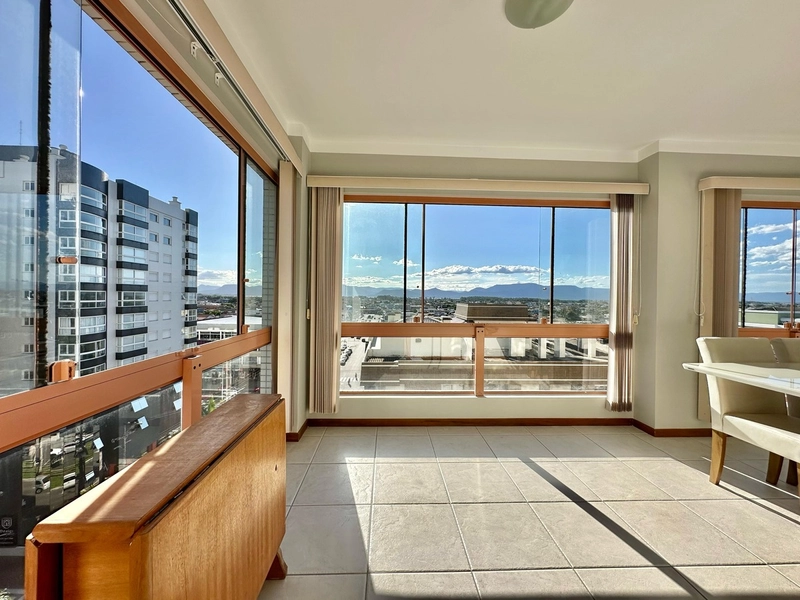 APARTAMENTO À VENDA COM VISTA PARA SERRA E P/ O MAR!: 6ª foto da galeria de imagens do imóvel
