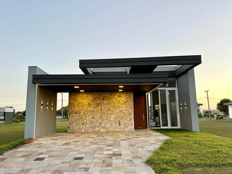 CASA À VENDA MOBILIADA E DECORADA EM CONDOMÍNIO | UM LAR PERFEITO