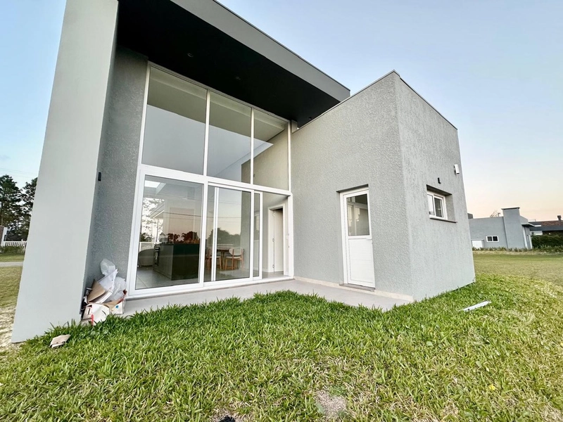 CASA À VENDA MOBILIADA E DECORADA EM CONDOMÍNIO | UM LAR PERFEITO: 43ª foto da galeria de imagens do imóvel