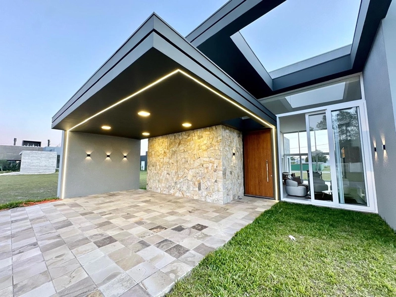 CASA À VENDA MOBILIADA E DECORADA EM CONDOMÍNIO | UM LAR PERFEITO: 6ª foto da galeria de imagens do imóvel