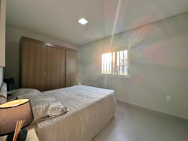 CASA À VENDA DE ESQUINA EM CAPÃO DA CANOA: 12ª foto da galeria de imagens do imóvel