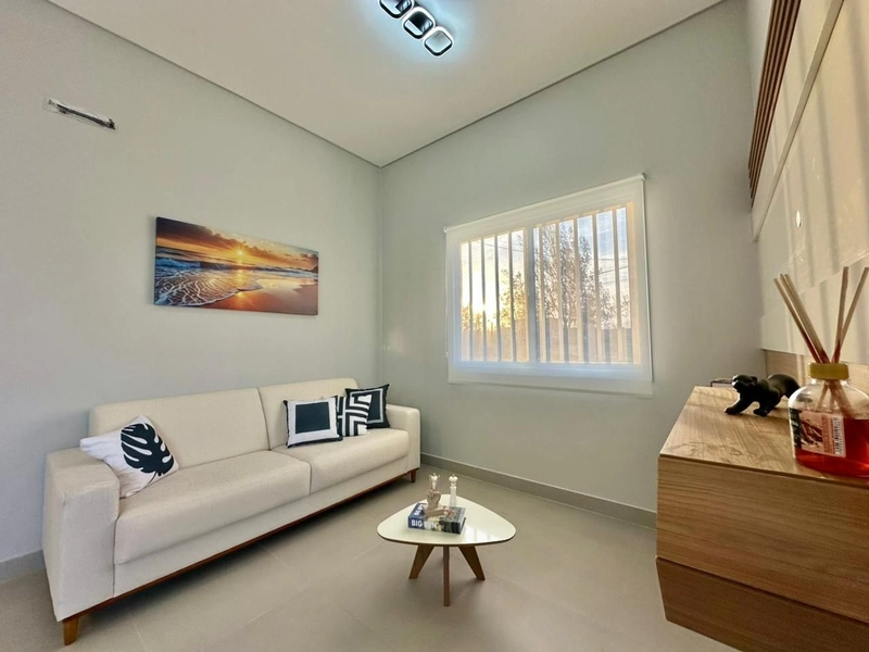 CASA À VENDA DE ESQUINA EM CAPÃO DA CANOA: 4ª foto da galeria de imagens do imóvel