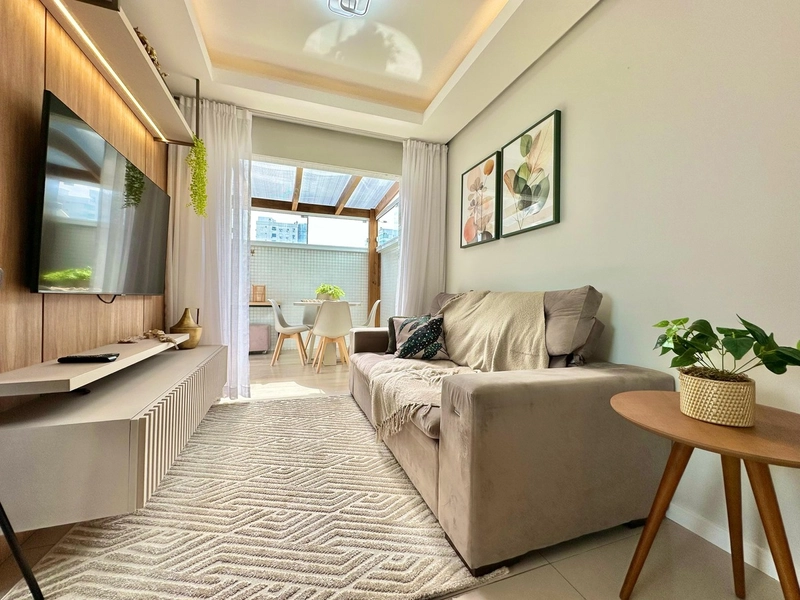 NOVIDADE A VENDA  APARTAMENTO AMPLO COM TERRAÇO!