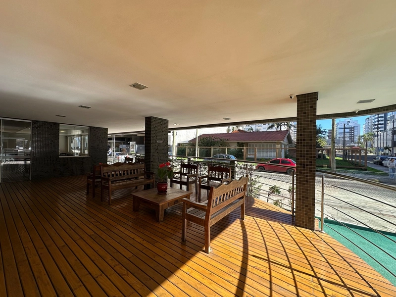 APARTAMENTO À VENDA COM TERRAÇO E VISTA PARA O MAR: 24ª foto da galeria de imagens do imóvel