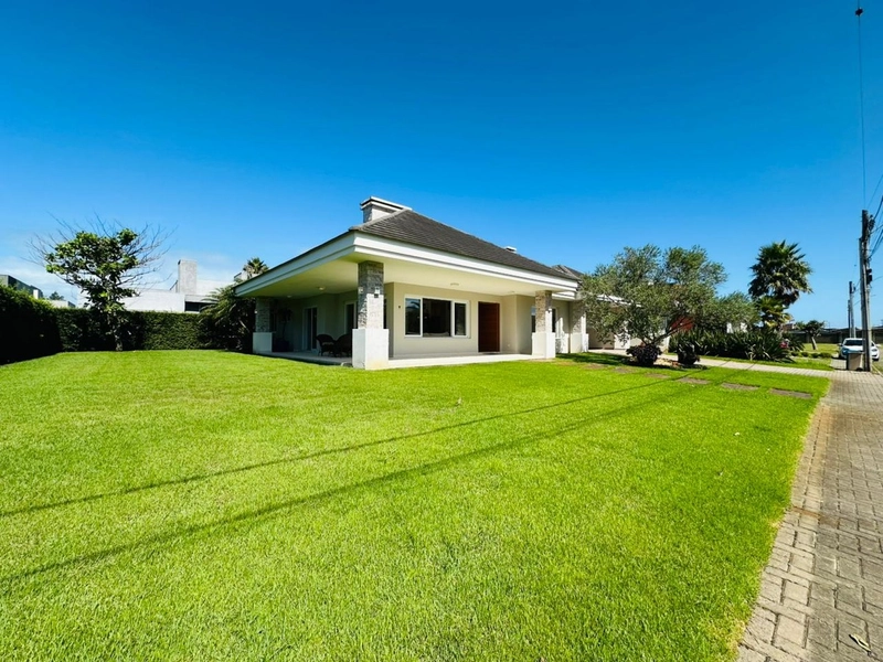 CASA EM CONDOMÍNIO FECHADO DE R$ 2.300.000,00 POR R$ 1.970.000,00: 2ª foto da galeria de imagens do imóvel