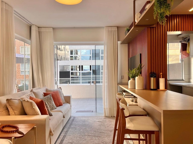 APARTAMENTO DE FRENTE COM TERRAÇO!: 2ª foto da galeria de imagens do imóvel