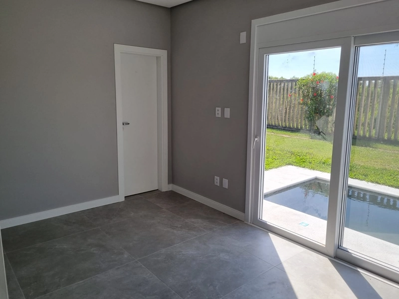 Linda casa em Condomínio fechado em Capão da Canoa: 6ª foto da galeria de imagens do imóvel