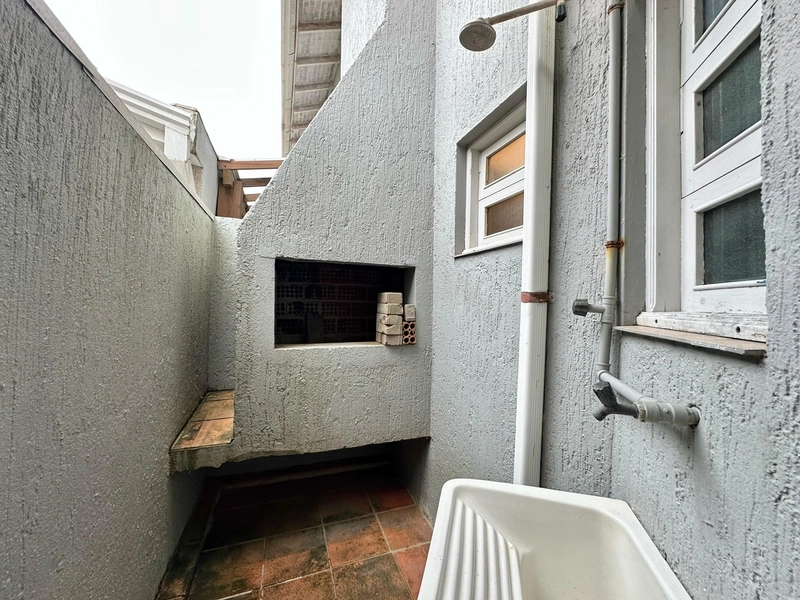 DUPLEX COM VISTA ETERNA PARA O MAR: 12ª foto da galeria de imagens do imóvel