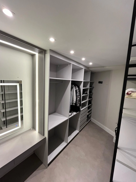 CASA COM PISCINA: 8ª foto da galeria de imagens do imóvel