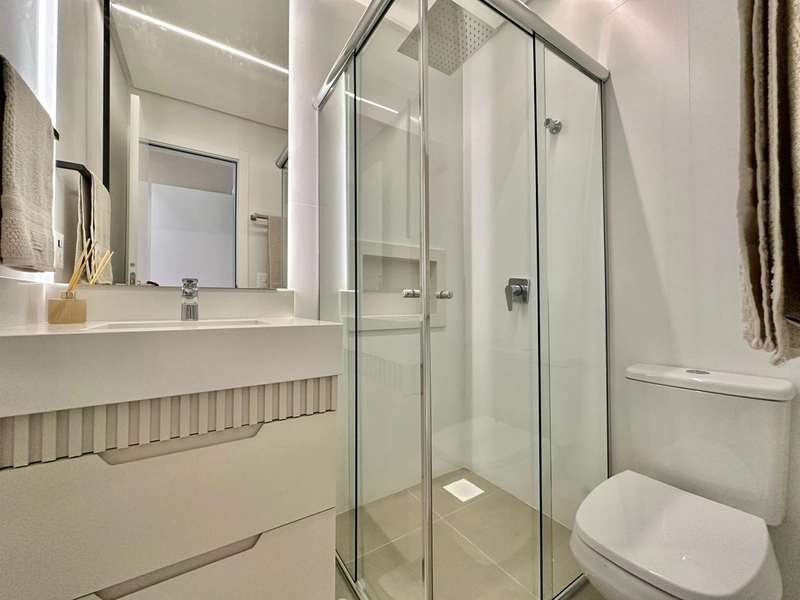 3 suítes decorado junto a praça Flavio Boianoviski: 30ª foto da galeria de imagens do imóvel