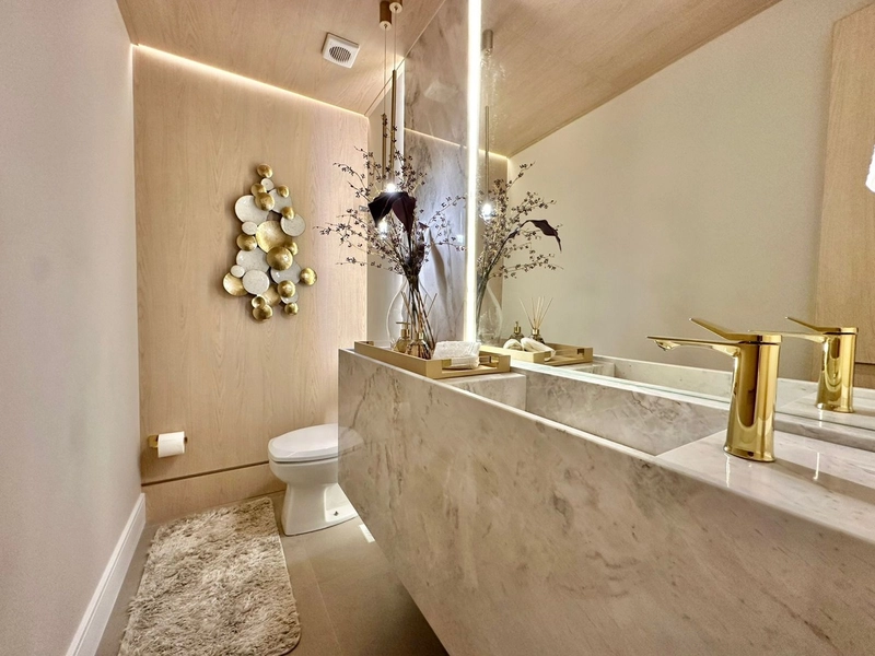 3 suítes decorado junto a praça Flavio Boianoviski: 21ª foto da galeria de imagens do imóvel