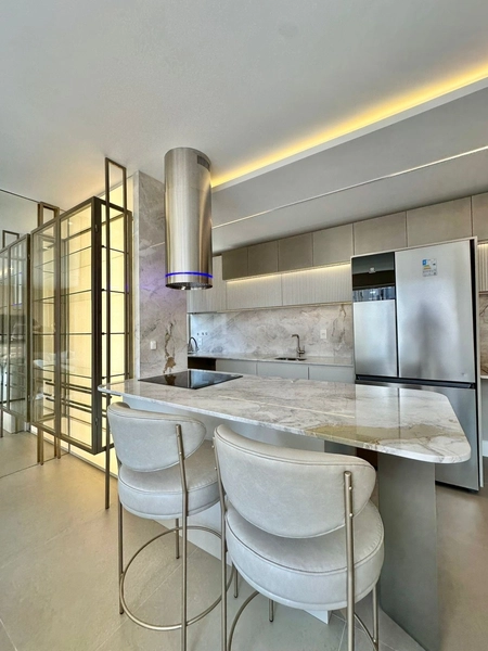 3 suítes decorado junto a praça Flavio Boianoviski: 13ª foto da galeria de imagens do imóvel