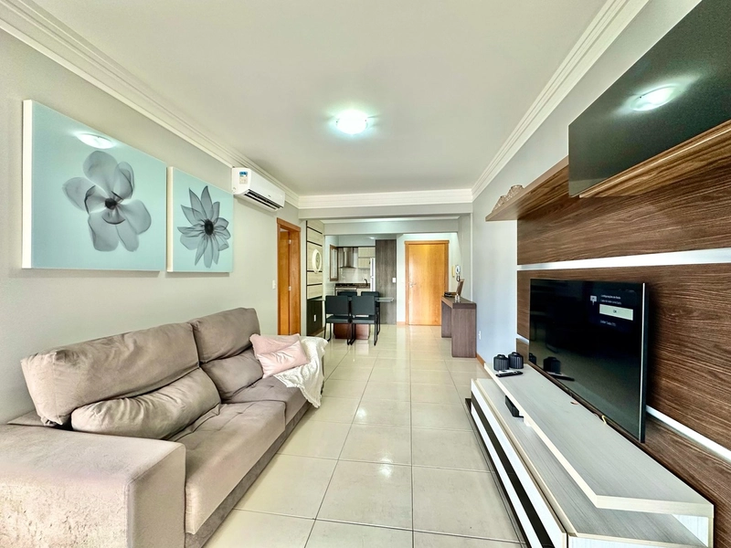 APARTAMENTO À VENDA COM AMPLA SACADA LESTE: 1ª foto da galeria de imagens do imóvel