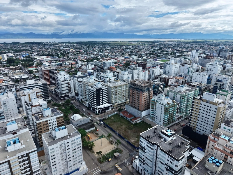 APARTAMENTO À VENDA COM AMPLA SACADA LESTE: 28ª foto da galeria de imagens do imóvel