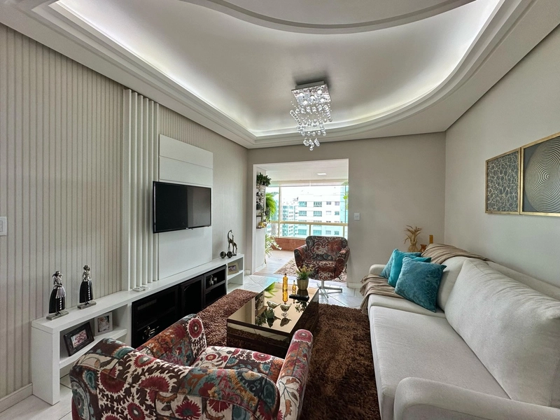 APARTAMENTO À VENDA COM VISTA MAR E SERRA: 8ª foto da galeria de imagens do imóvel