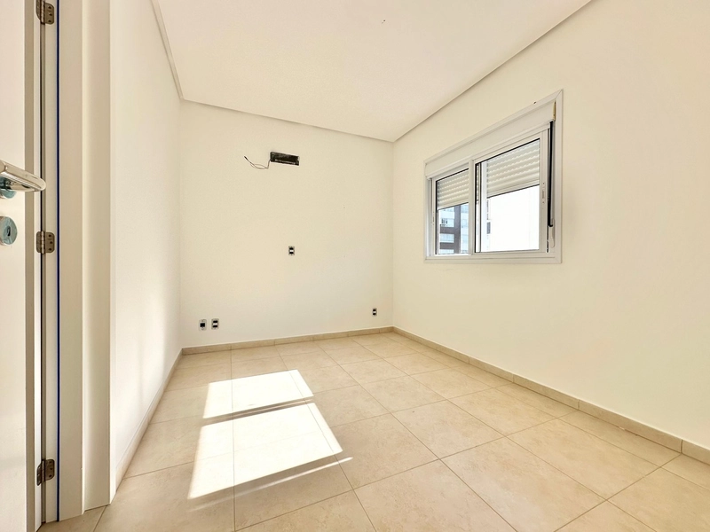 APARTAMENTO À VENDA 1 DORMITÓRIO LATERAL NORTE EM CAPÃO DA CANOA!: 11ª foto da galeria de imagens do imóvel