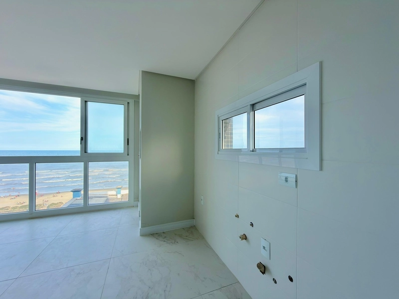 APARTAMENTO COM VISTA PARA O MAR: 3ª foto da galeria de imagens do imóvel