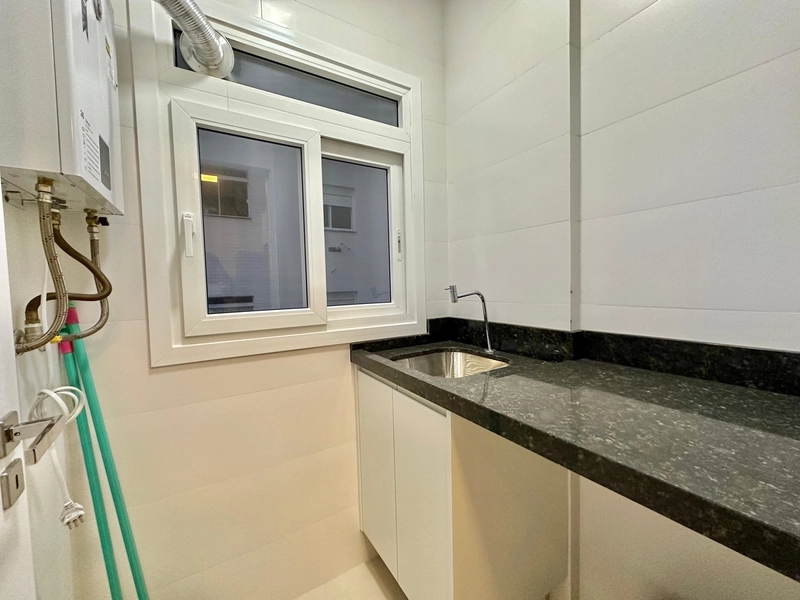 APARTAMENTO À VENDA MOBILIADO E DECORADO EM CAPÃO DA CANOA: 12ª foto da galeria de imagens do imóvel