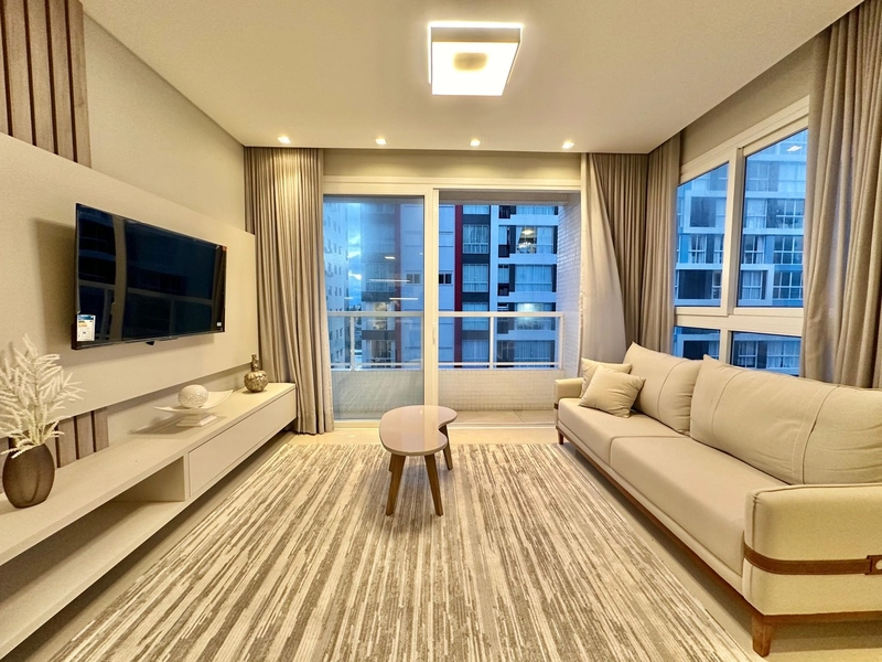 APARTAMENTO À VENDA MOBILIADO E DECORADO EM CAPÃO DA CANOA: 4ª foto da galeria de imagens do imóvel
