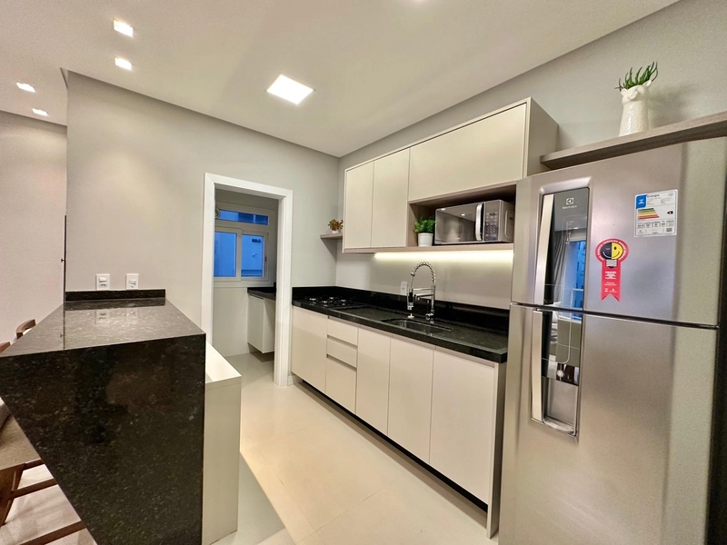 APARTAMENTO À VENDA MOBILIADO E DECORADO EM CAPÃO DA CANOA: 14ª foto da galeria de imagens do imóvel
