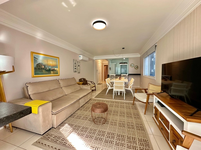 APARTAMENTO À VENDA  COM VISTA PARA O MAR: 2ª foto da galeria de imagens do imóvel