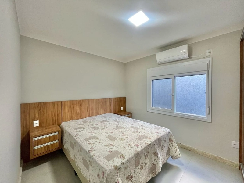 Casa a venda no centro de Capão da Canoa!: 14ª foto da galeria de imagens do imóvel