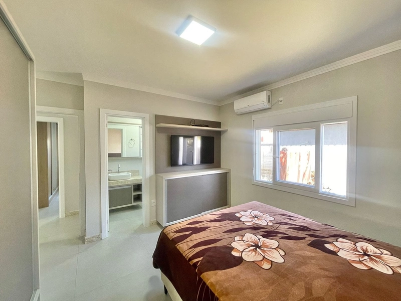 Casa a venda no centro de Capão da Canoa!: 21ª foto da galeria de imagens do imóvel