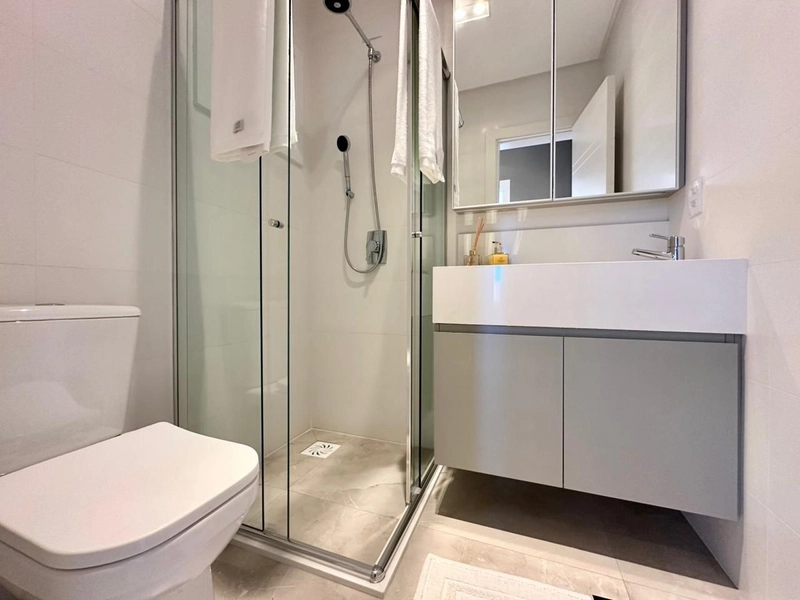 APARTAMENTO COM PÉ DIREITO DUPLO  À VENDA EM CAPÃO DA CANOA: 24ª foto da galeria de imagens do imóvel