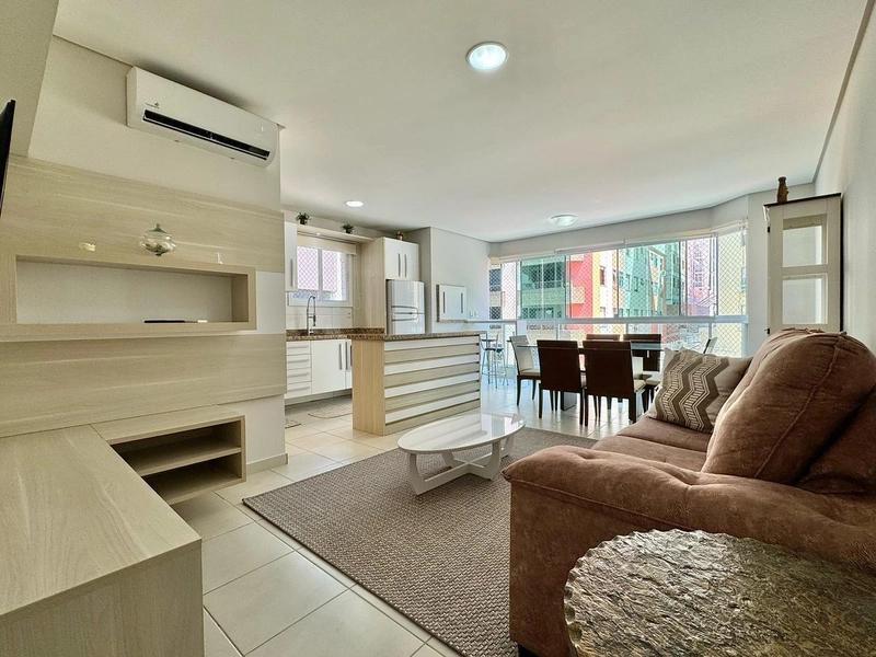 APARTAMENTO MOBILIADO EM 60X DIRETO COM O PROPRIETÁRIO!: 2ª foto da galeria de imagens do imóvel