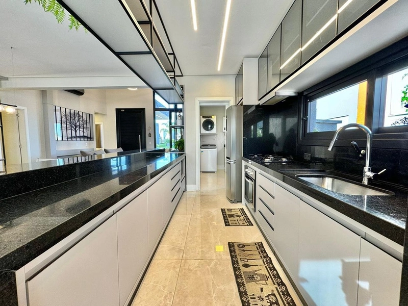 Casa térrea de alto padrão no Condomínio Dubai – Capão da Canoa/RS: 14ª foto da galeria de imagens do imóvel