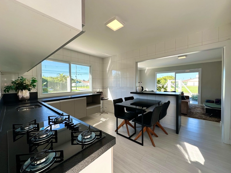 CASA PERTINHO DO MAR EM XANGRI-LÁ À VENDA !!!: 5ª foto da galeria de imagens do imóvel
